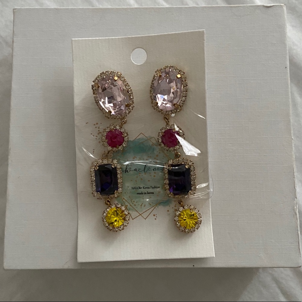 Black pink Lisa style earring